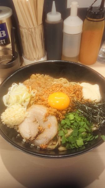 「台湾まぜそば大(400g)  ﾆﾝﾆｸ ｱﾌﾞﾗ ｶﾞﾘﾏﾖ」@鷹の目 蒲田店の写真