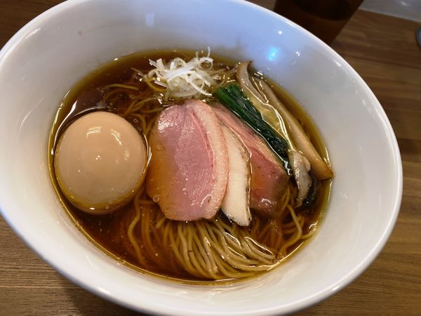 「特製芳醇中華そば（醤油）＋豚煮込み丼」@麺屋  龍壽の写真