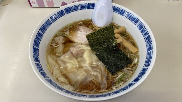 「ワンタンメン」@金ちゃんの写真