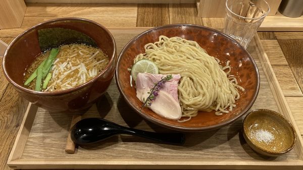 「昆布水の味噌つけ麺」@味噌らーめん 柿田川ひばり 恵比寿本店の写真