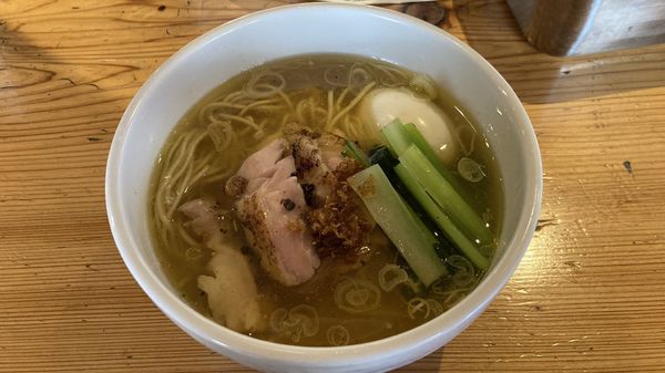 「特製 地鶏中華そば 塩」@麺処 図鑑の写真