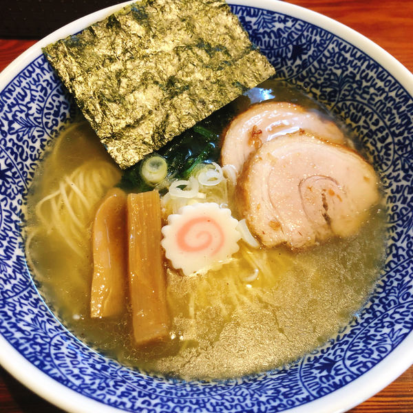 「赤城鳥のラーメン 塩 800円 麺少なめ -50円」@麺＆cafe Coi.Coi.の写真