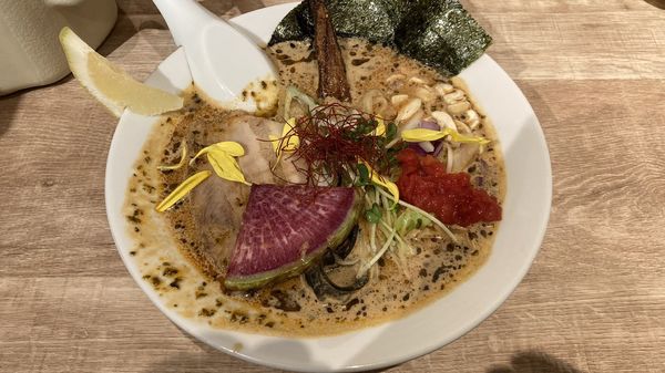 「スパイスラーメン」@スパイスラーメン 点と線.の写真