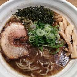 魚介醤油ラーメン(780)
