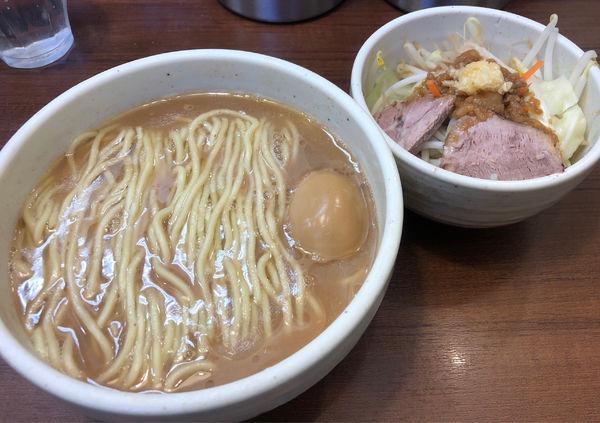 「らーめん【スタベジ】」@麺処 一笑の写真