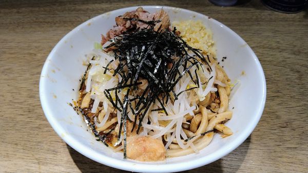 「【期間限定】汁無し えび味(麺少なめ･ニンニク･アブラ)」@MEN YARD FIGHTの写真