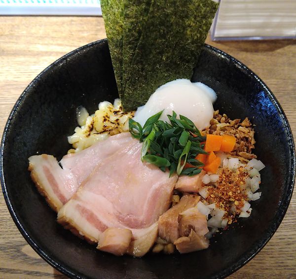 「カレーニボまぜそば ￥950」@裏麺壁九年の写真