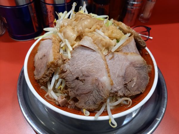 「小ラーメン豚入り」@ラーメンタロー 蒲田の陣の写真