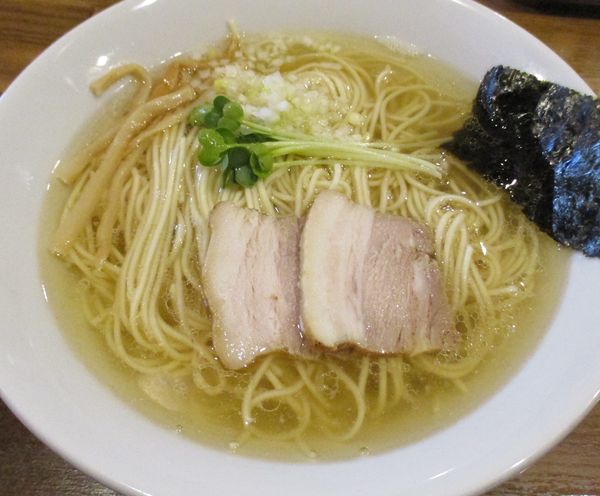 「塩らーめん(大盛)700円」@らーめん雅ノ屋の写真