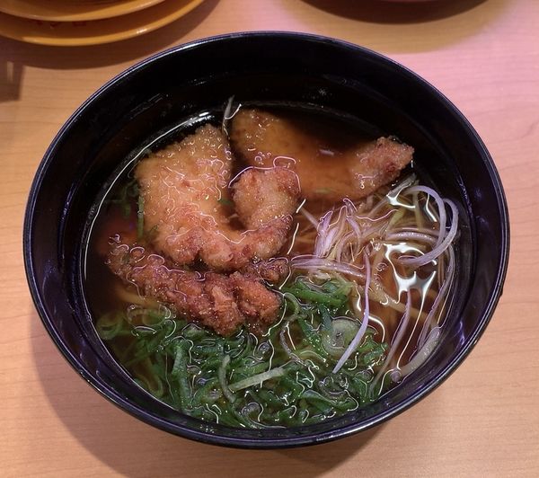 「新・コク旨まぐろ醤油ラーメン」@スシロー 稲毛園生店の写真