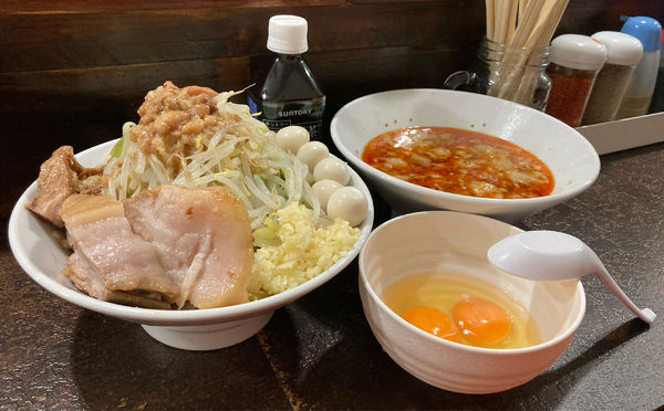 「つけめん(ヤサイニンニクアブラ)＋カール」@ぶたけん。の写真