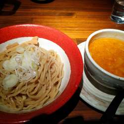 味噌つけ麺　880円+大盛100円