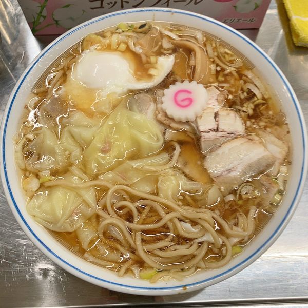 「チャシューワンタンメン＋半熟卵」@中華そば みたかの写真