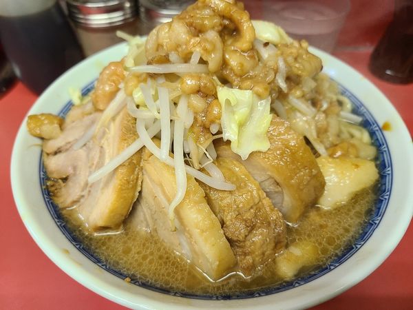 「小豚　麺少なめ」@ラーメン二郎 桜台駅前店の写真