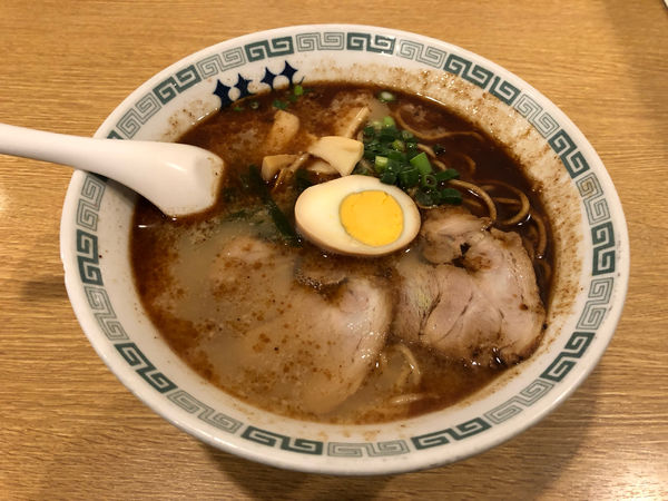 「桂花拉麺」@桂花ラーメン 新宿西口店の写真
