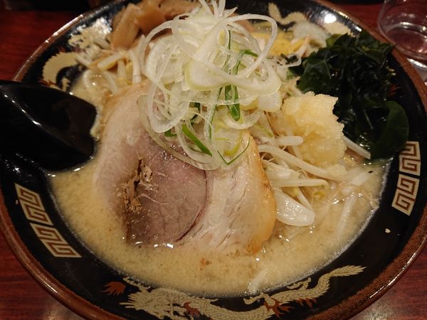 「札幌味噌らーめん（８３０円）＋麺大盛（１５０円）」@北海道らーめん ひむろ 上野店の写真