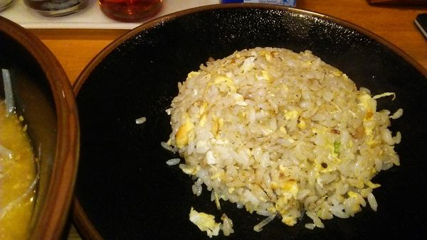 「半チャーハンセット 900円」@味噌らーめん 仙の写真