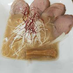 猪骨塩ラーメン