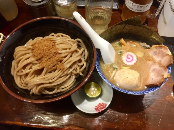 「全部入りつけ麺（中）【1320円】」@つけ麺 紅葉の写真