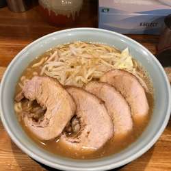 チャーシュー麺中盛