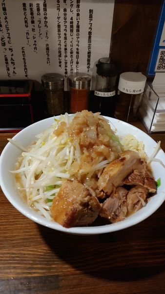 「豚ラーメン　並」@麺屋 善 渋谷道玄坂店の写真
