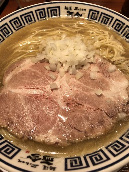 「鶏出汁煮干しらーめん」@麺匠 至誠の写真