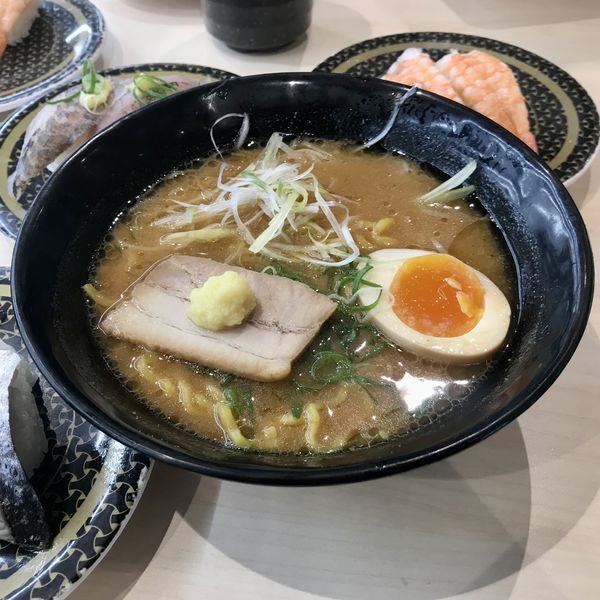 「濃厚！北海道味噌ラーメン￥418」@はま寿司 湘南台店の写真