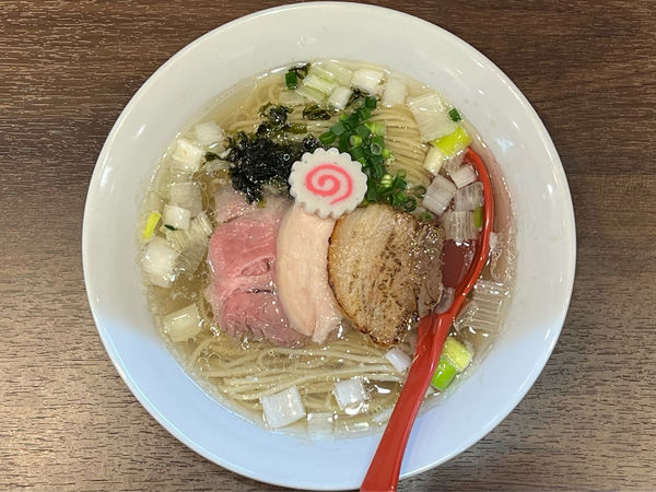 「塩らーめん(貝)」@麺や 谷口の写真