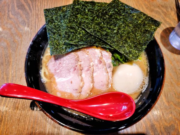 「チャーシューメン」@横浜家系ラーメン 思道の写真