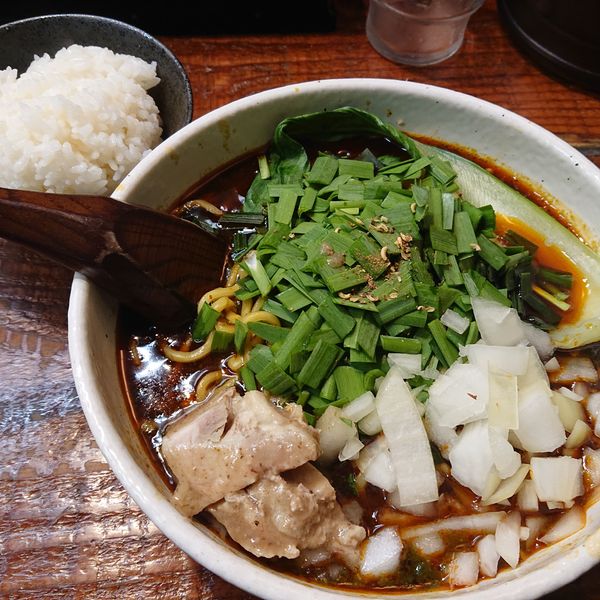 「立川担々麵950円、生レモンサワー400円他」@麺処 井の庄 立川店の写真