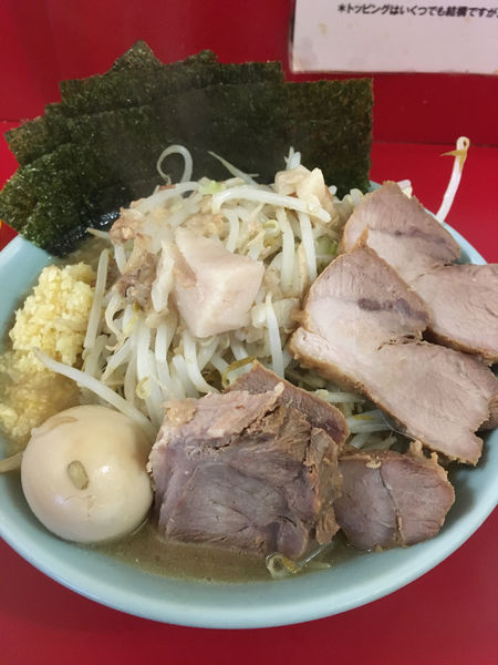 「豚ラーメン小+味玉」@ラーメン二郎 新宿歌舞伎町店の写真