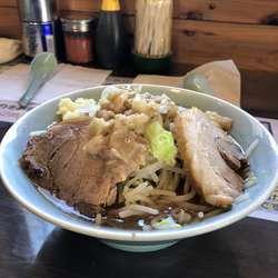 ラーメン小　麺240g 豚2枚