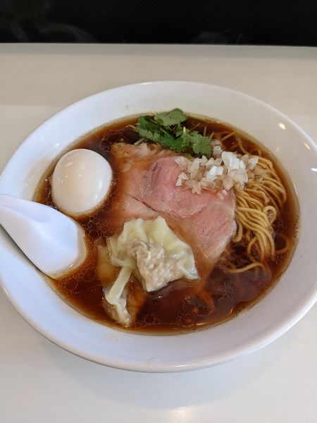 「中華そば（細縮れ麺）」@中華そば専門店 一六食堂の写真