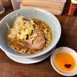 小の小ラーメン 麺半分ヤサイ少な目ニンニクラー油 650円