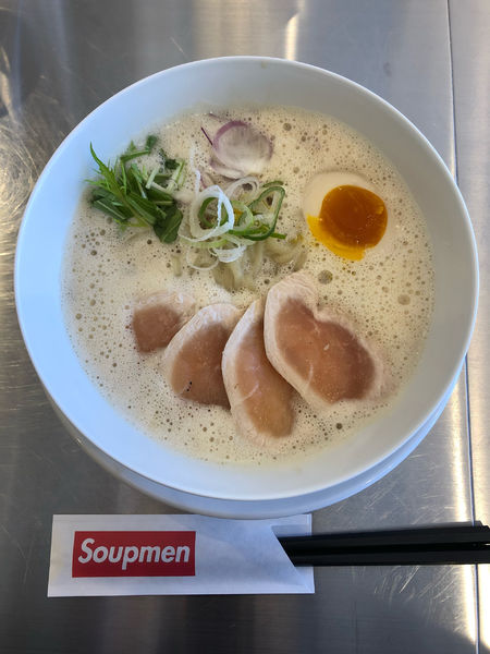「鶏白湯ラーメン」@This is イクタヌードルの写真