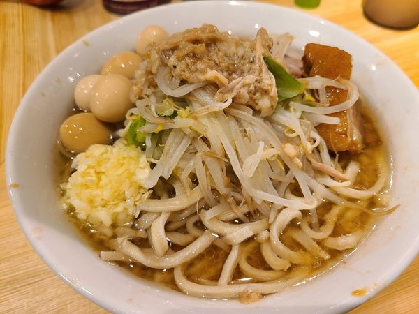 「ラーメンとうずら」@ラーメン緑山の写真