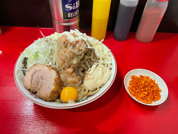 「まぜそば」@ラーメン鷹の目 北千住店の写真