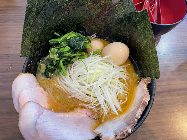 「天王ラーメン」@横浜家系らーめん 天王家 寒川総本店の写真