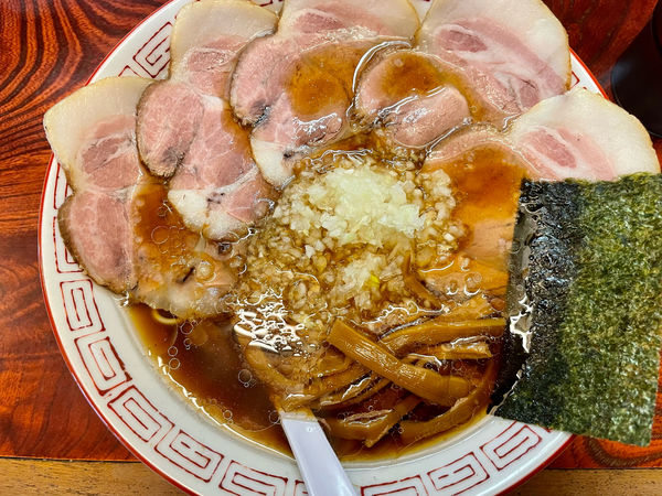 「チャーシュー麺800円」@びんびん亭 府中店の写真