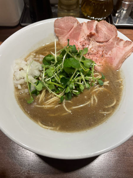 「濃厚烏賊煮干中華そば」@麺屋 ねむ瑠の写真