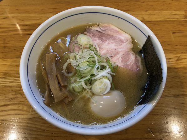 「味玉らーめん」@麺屋はし本の写真