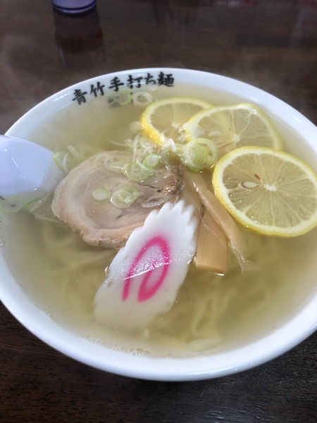 「塩レモンラーメン」@青竹手打ち麺 藤谷の写真