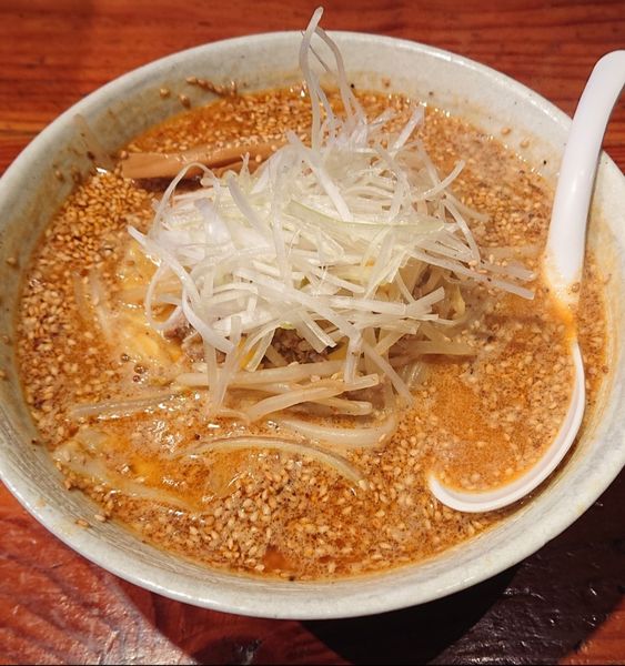 「白ごま担々みそらーめん」@らーめん工房 みそ玄の写真