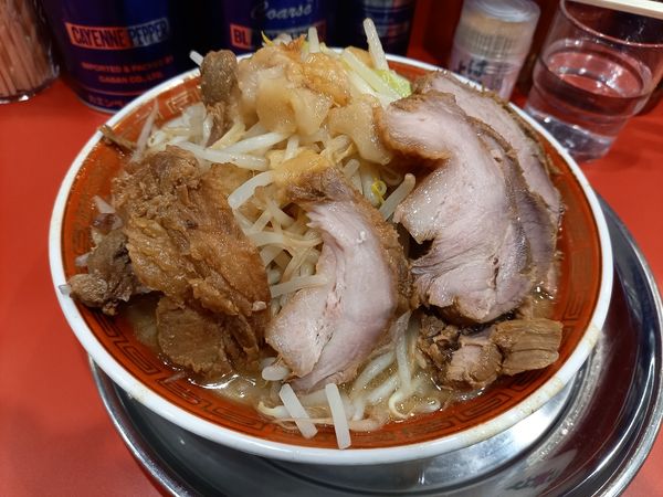 「小ラーメン豚入り」@ラーメンタロー 蒲田の陣の写真