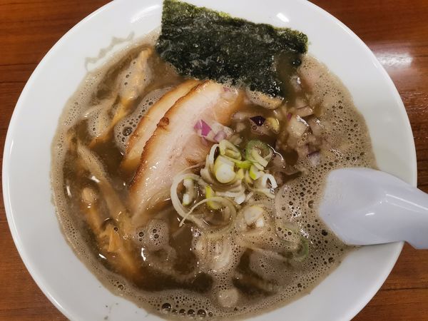 「濃い煮干しらーめん」@自家製麺☆宇都宮餃子 こむさしの写真