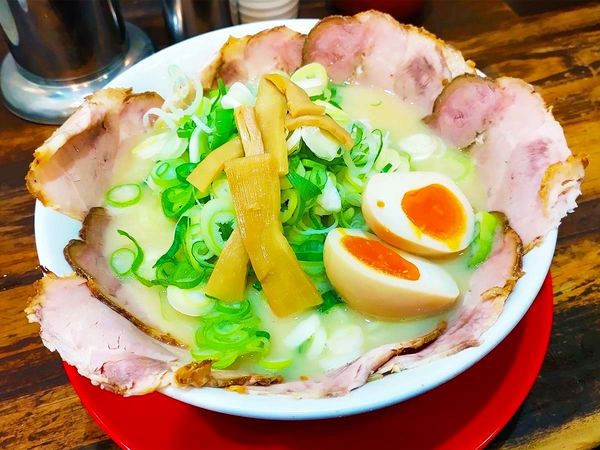 「チャーシューメン(+謹製味玉+からあげ定食に変更)」@中華そば 高安の写真