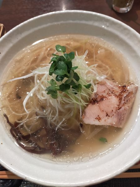 「鯛塩らーめん」@塩伝説なゆたの写真