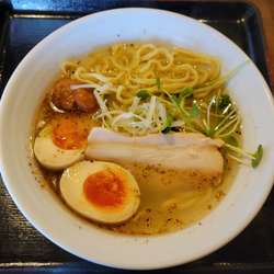 味玉鯛塩ラーメン 780円 ［税込858円］