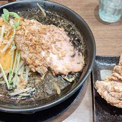 ブラック味噌らーめん