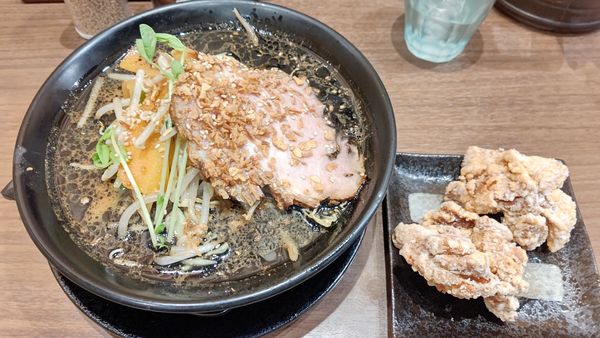 「ブラック味噌らーめん」@味噌の大将の写真